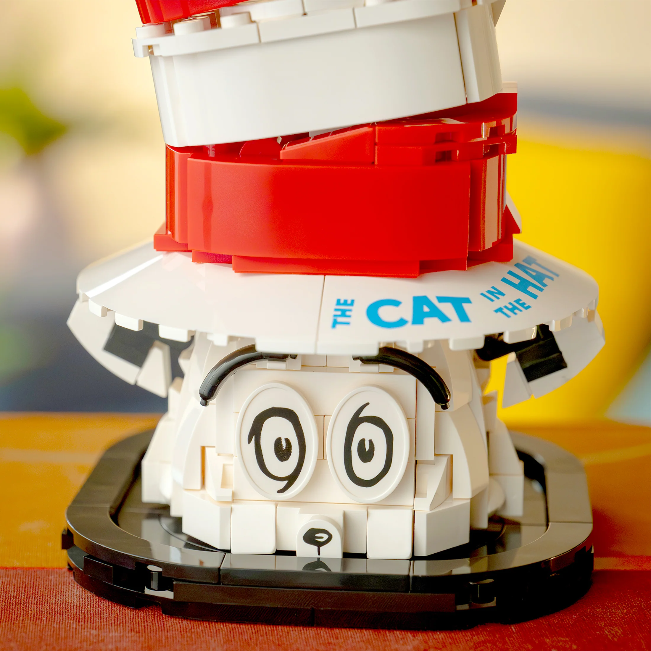 Dr. Seuss Cat In The Hat - Image 7