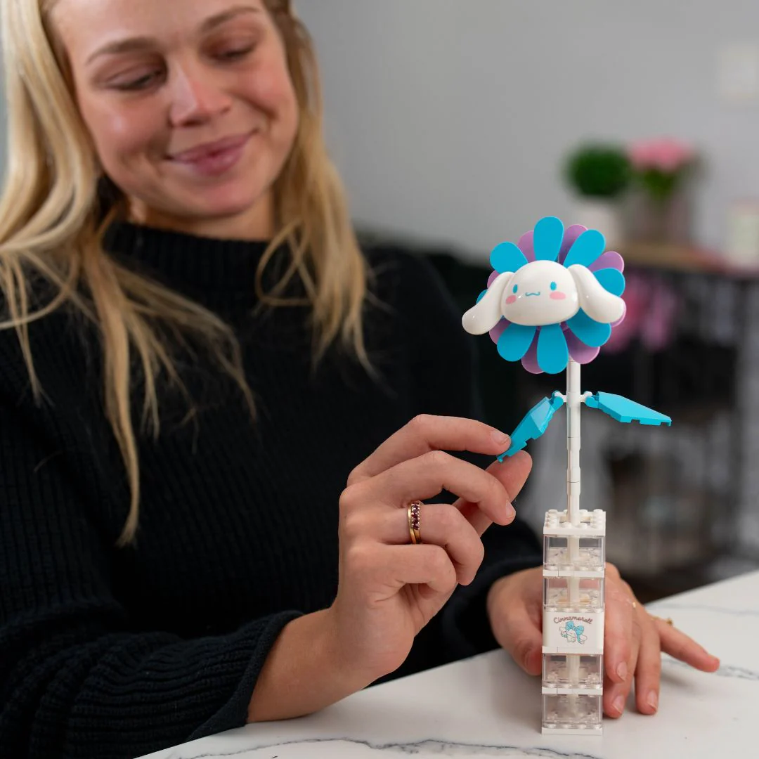 Cinnamoroll Flower & Vase - Image 11