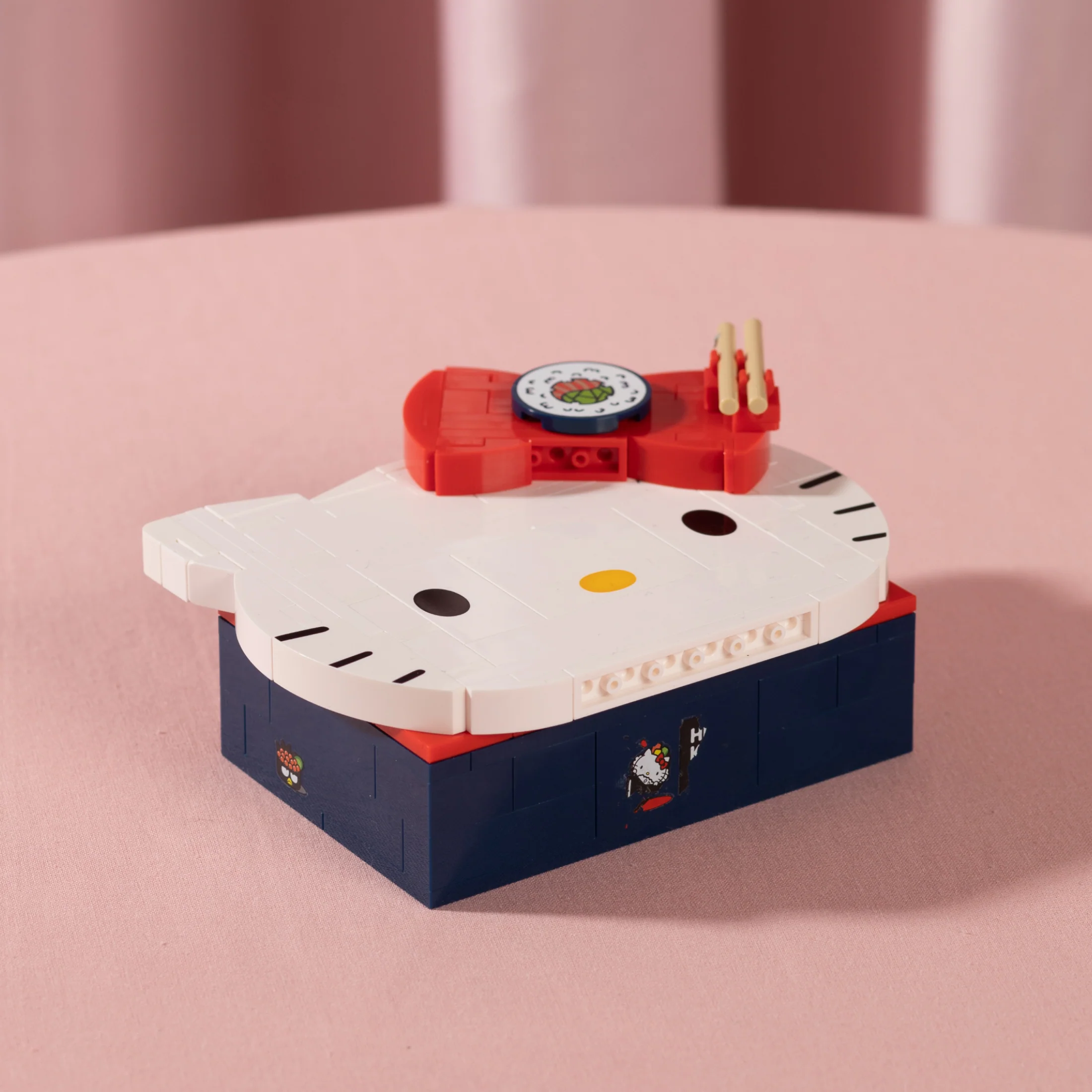 Hello Kitty Bento Box - Image 7