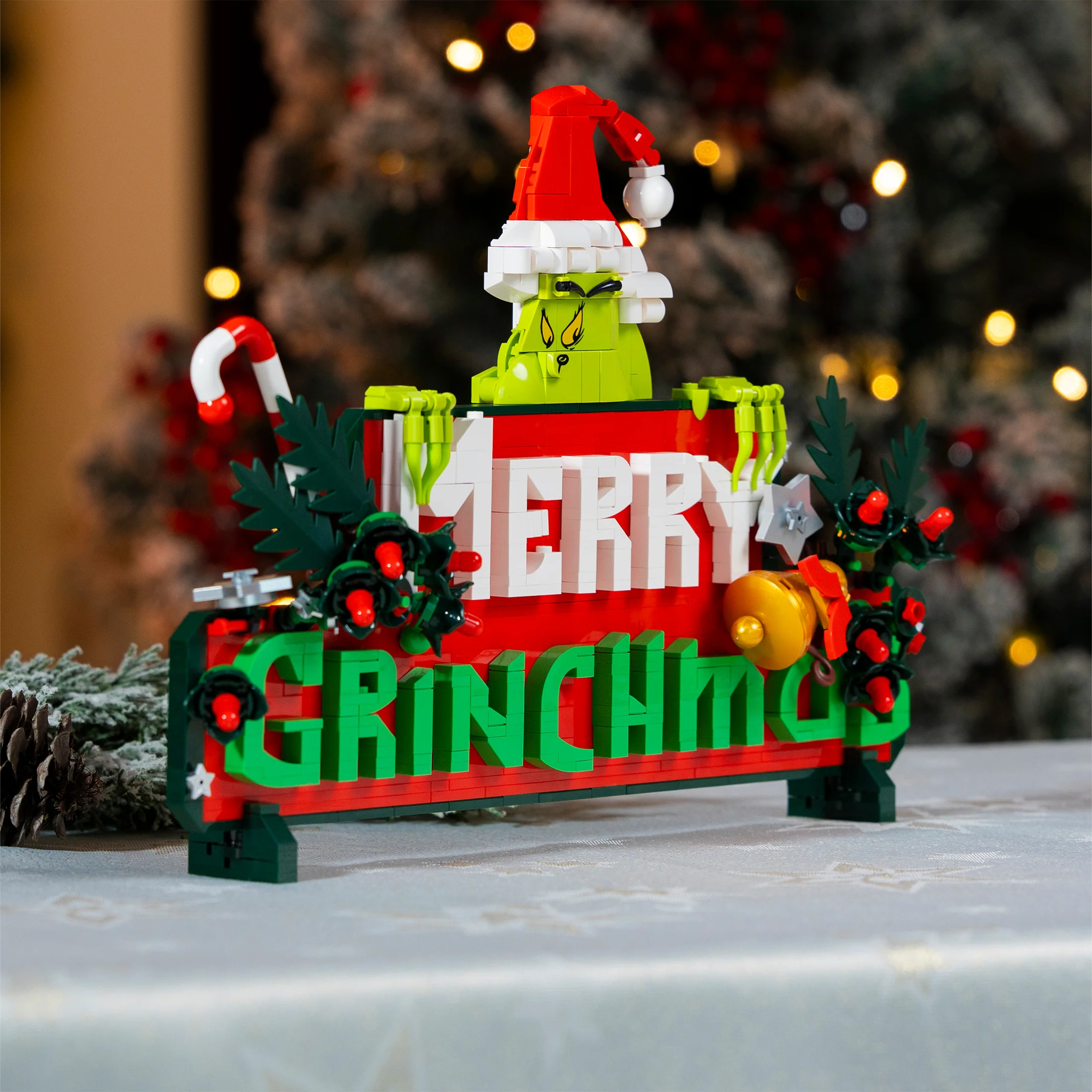 Merry Grinchmas Sign - Image 6