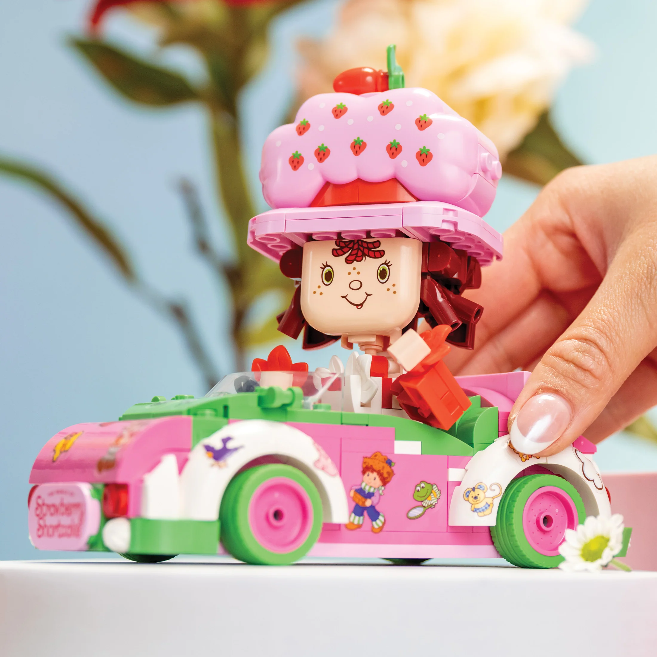 Strawberry Shortcake's Berry Cruiser - Image 3